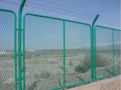 高速護(hù)欄網(wǎng)