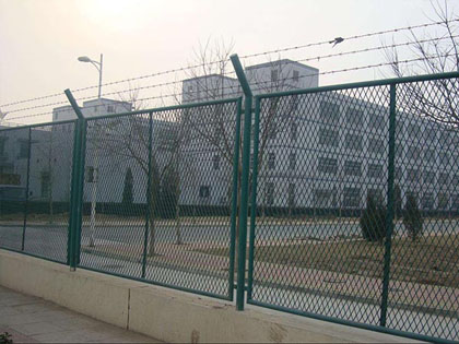 廠區(qū)護(hù)欄網(wǎng)
