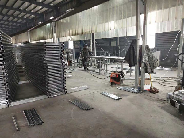 香港鋅鋼護(hù)欄廠區(qū)一覽-10 香港鋅鋼護(hù)欄廠區(qū)一覽-10