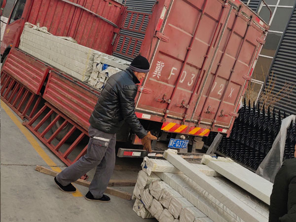 香港鋅鋼護(hù)欄廠區(qū)一覽-14 香港鋅鋼護(hù)欄廠區(qū)一覽-14